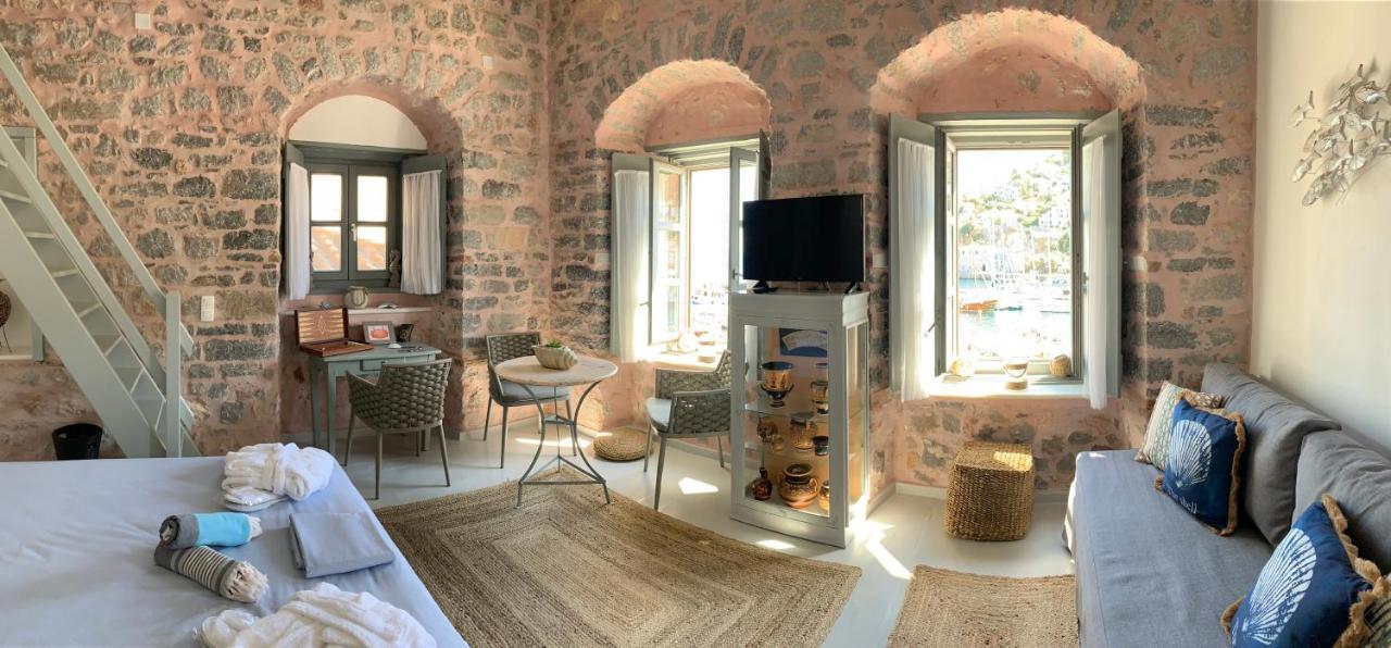 On The Port Mansion Studio 2 Hydra المظهر الخارجي الصورة