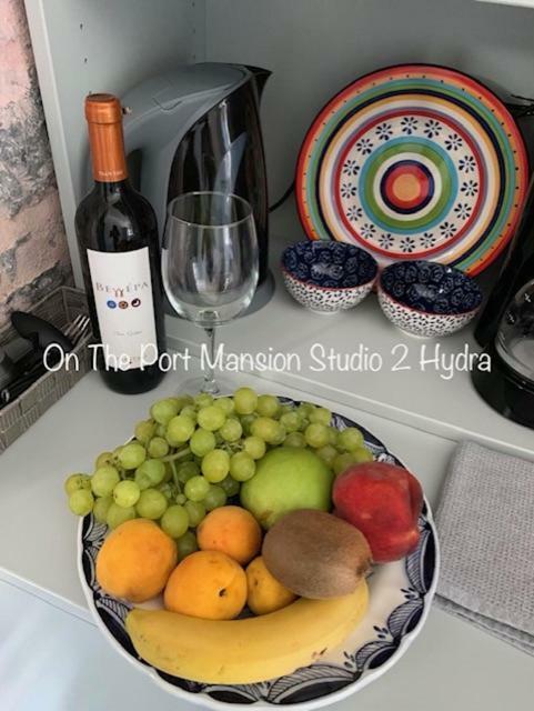 On The Port Mansion Studio 2 Hydra المظهر الخارجي الصورة